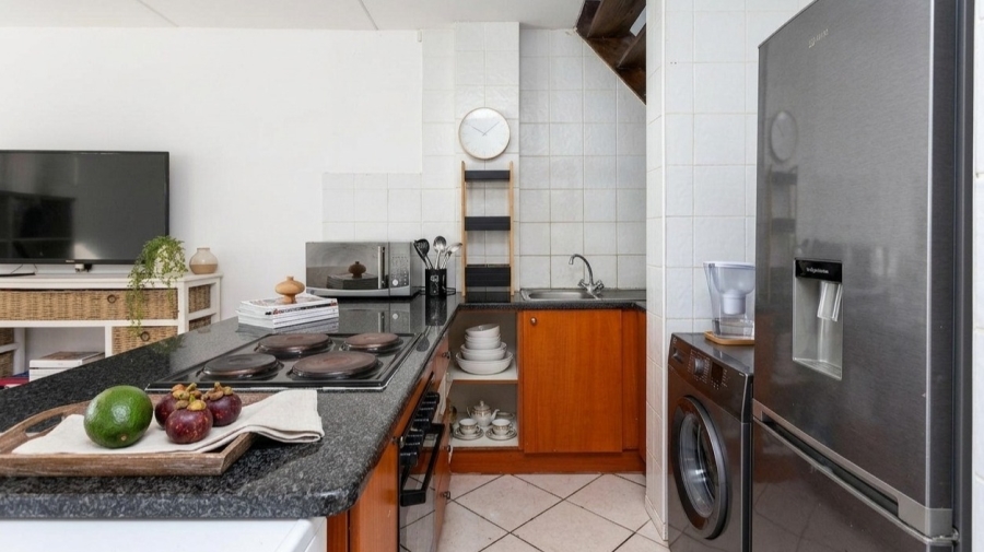 1 Bedroom Property for Sale in Parklands Western Cape